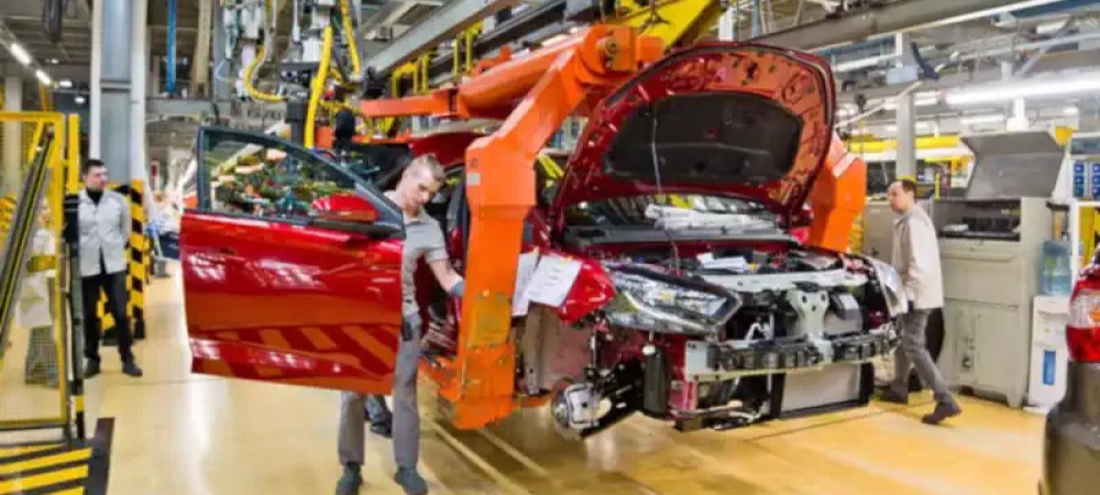 Возобновилось производство самых популярных и дешевых автомобилей