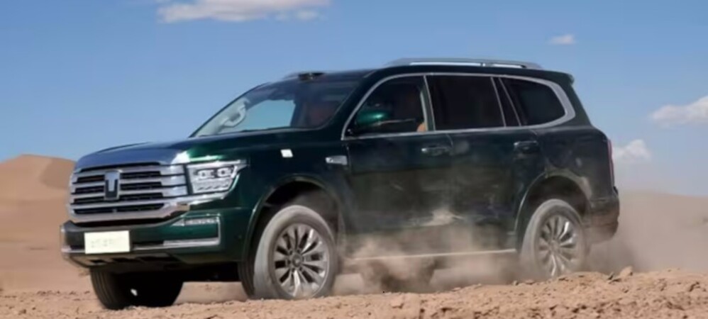 Представлен обновленный гибридный Tank 500: 865 л. с. и до 201 км